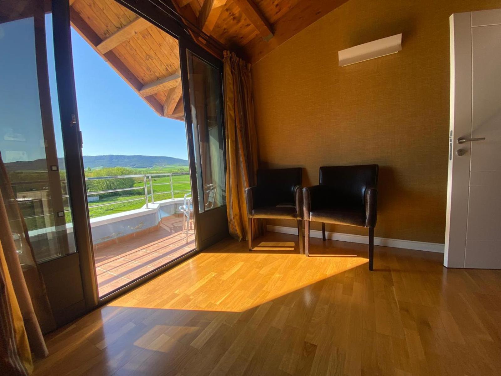 Roomrural Hotel Iru-Bide Lumbier Eksteriør billede